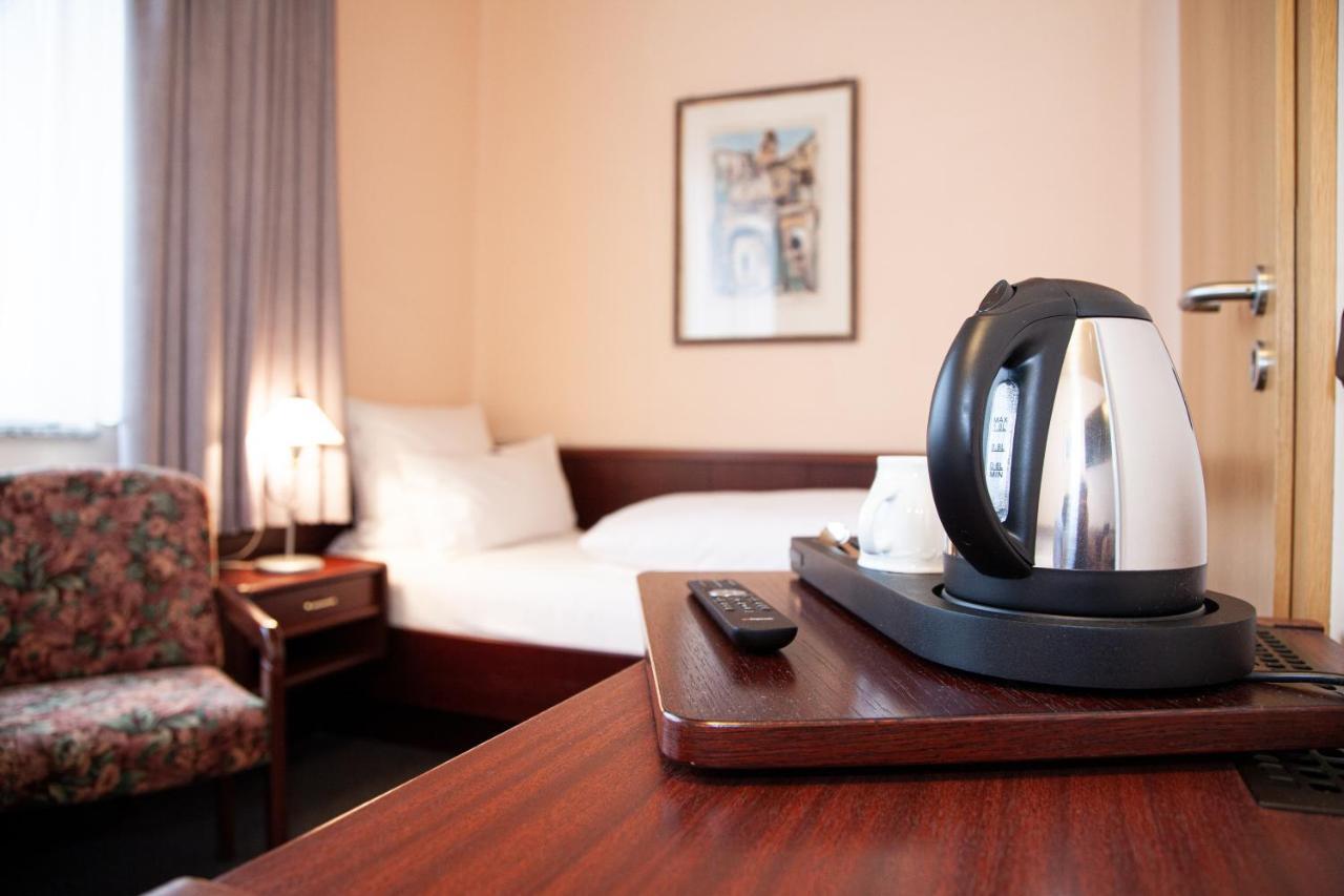 דיסבורג Hotel Lonac מראה חיצוני תמונה