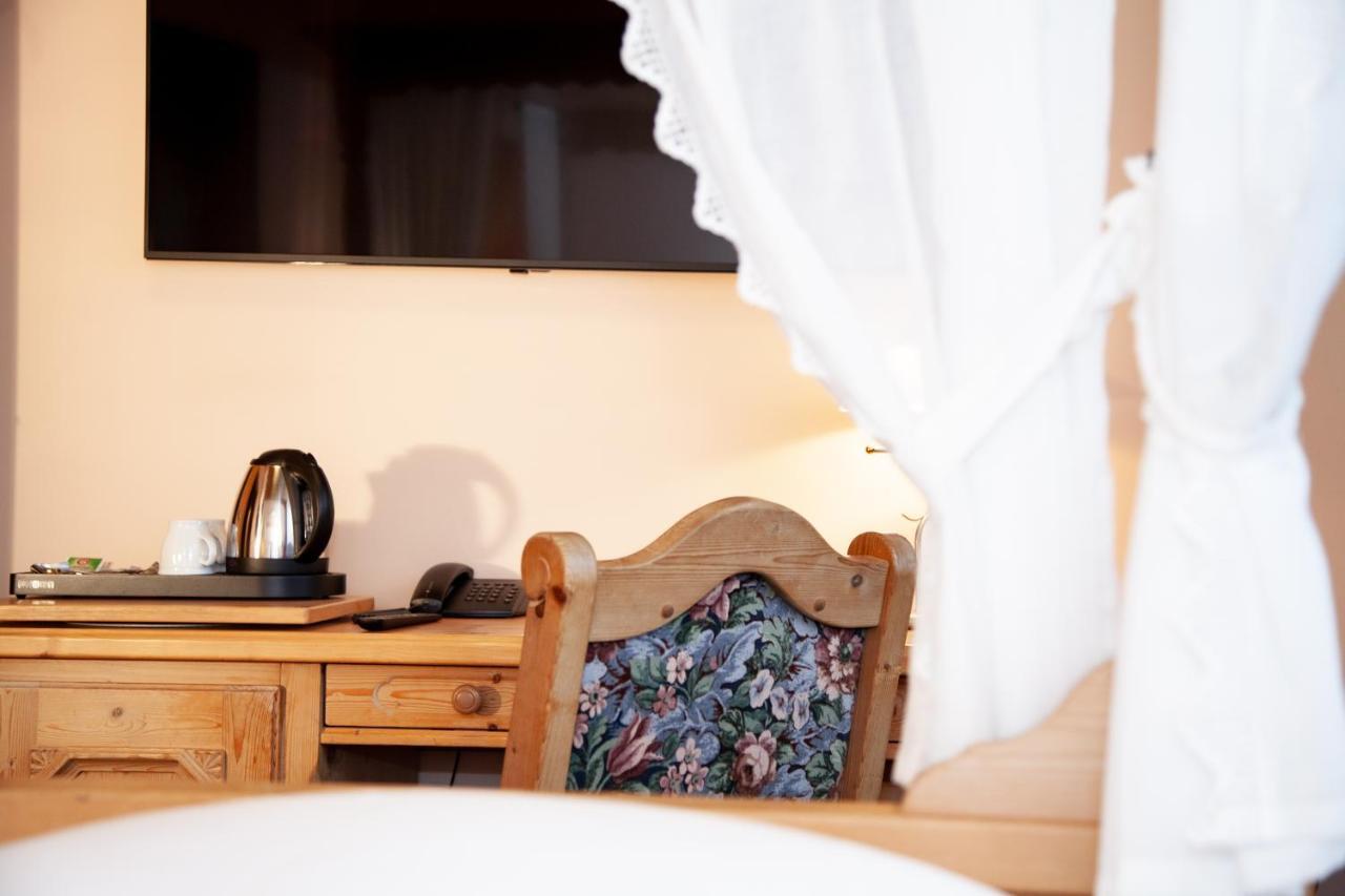 דיסבורג Hotel Lonac מראה חיצוני תמונה